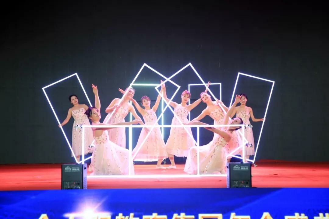 1579317246517291.jpg 16_爱奇艺.jpg