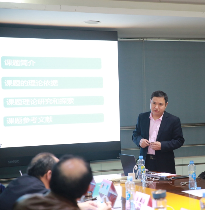 1587524315253881.jpg 陈宏军_爱奇艺.jpg