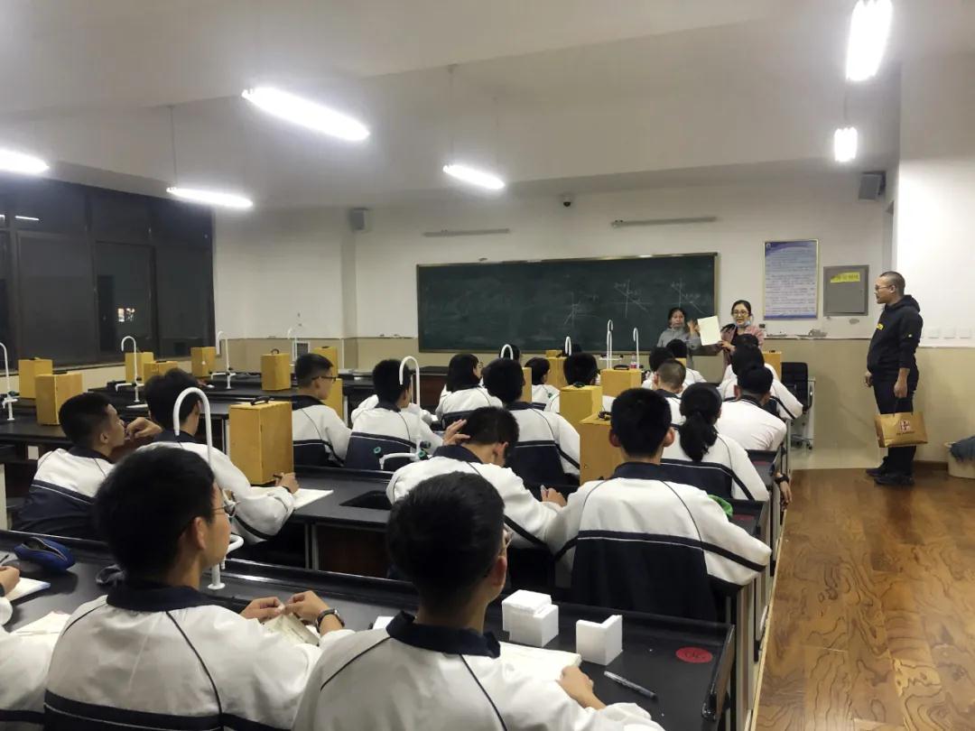 1600846122815713.jpg 1600846122815713.jpg