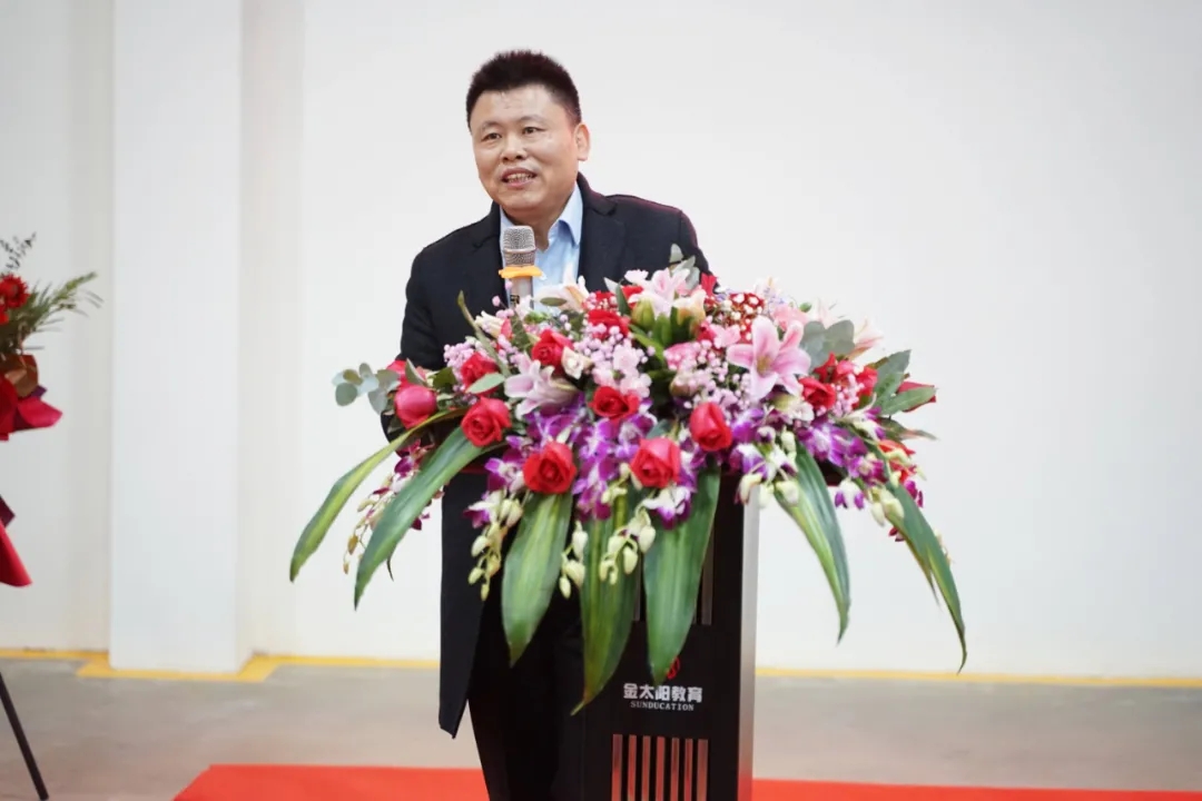 1641775625971531.jpg 7.webp.jpg