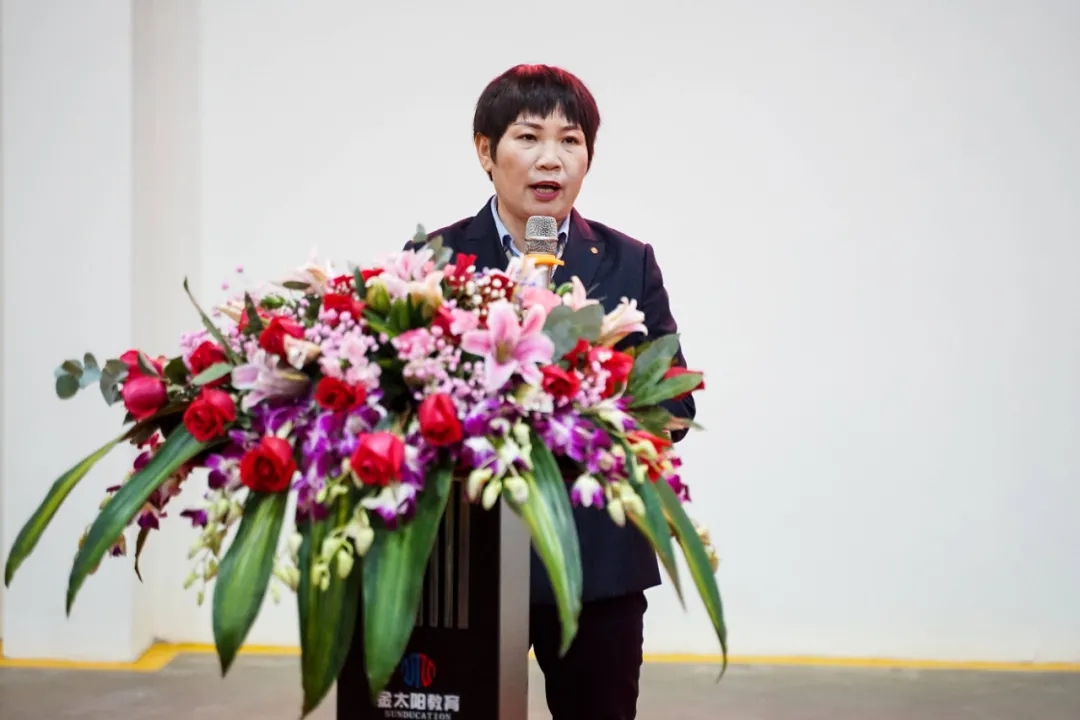 1641775644396485.jpg 8.webp.jpg