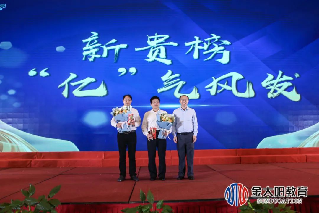 1697676889409387.jpg 18.jpg